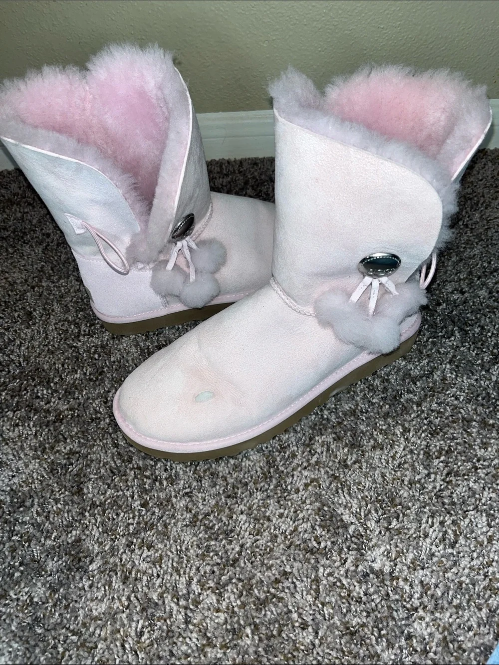 UGG Women's Light Pink Shearling Pom Pom Winter Boots